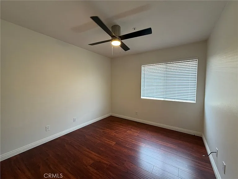 5569 Hunt Club Dr — Photo 23