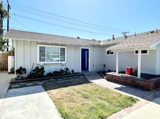 6562 Oakgrove Cir, Huntington Beach, CA 92647