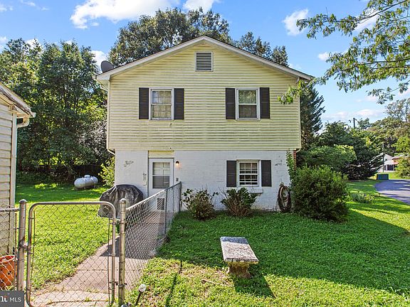 5th image of 13142 Bradley Ln