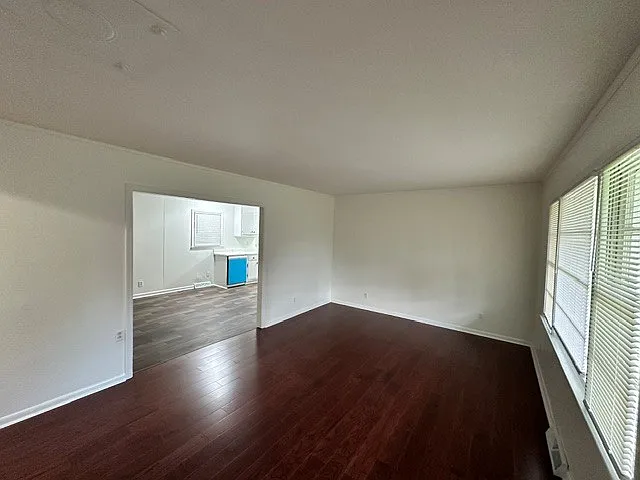 143 Howard St — Photo 6