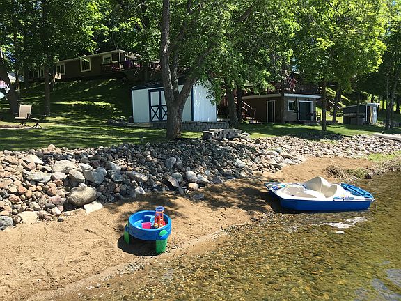 4th image of 44883 Crystal Hills Dr