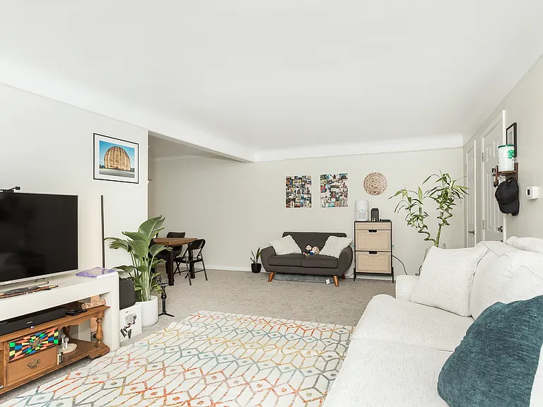 413 N Eton St #204 — Photo 6