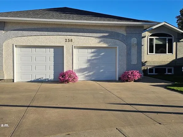 238 McKay COURT, Warman, SK S0K 4S0