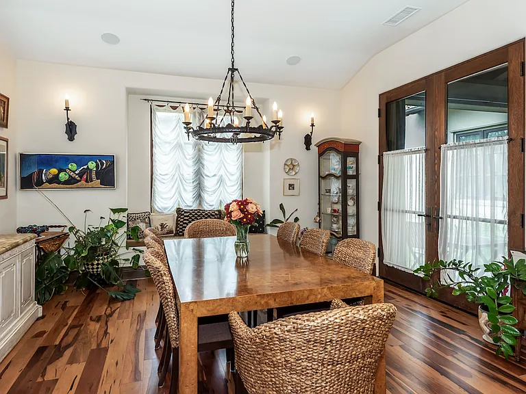 7767 Kestrel Ln — Photo 8
