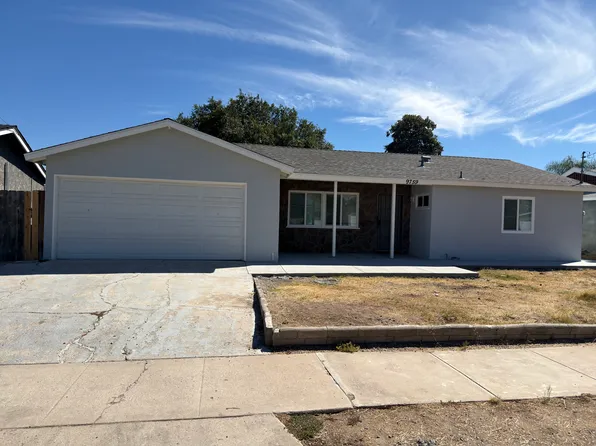 9759 Abbeywood Rd, Santee, CA 92071