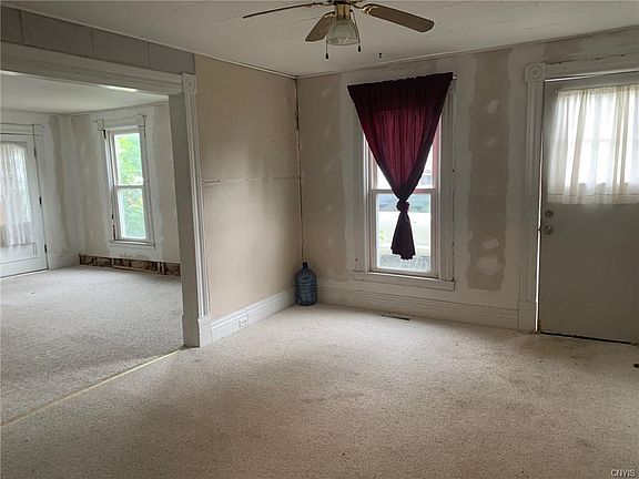 3rd image of 24382 Main St