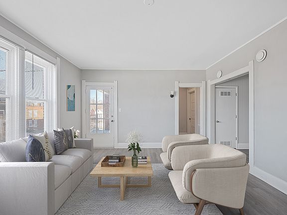 2nd image of 3306 Fairfield Ave #1