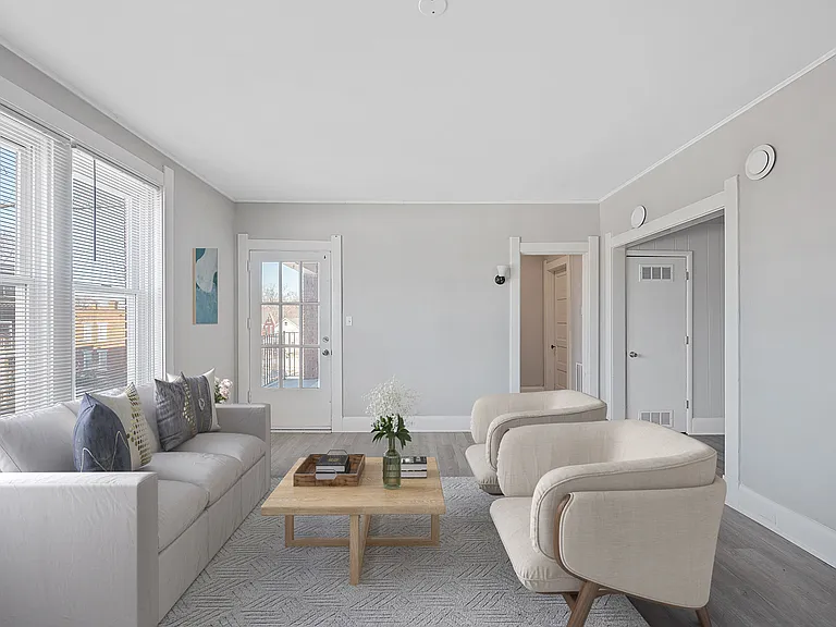 3306 Fairfield Ave #1 — Photo 2