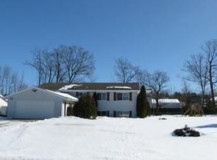6870 Beck Ln, West Bend, WI 53090
