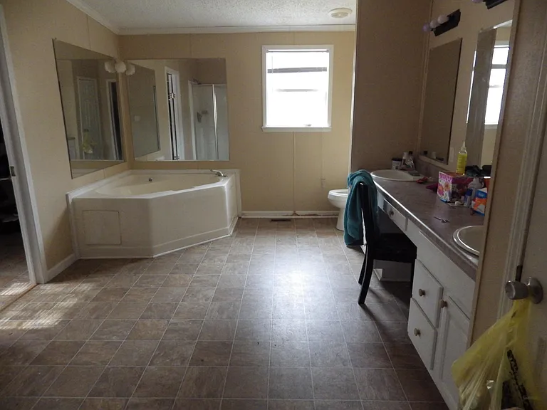 7582 Bayberry Ln — Photo 6
