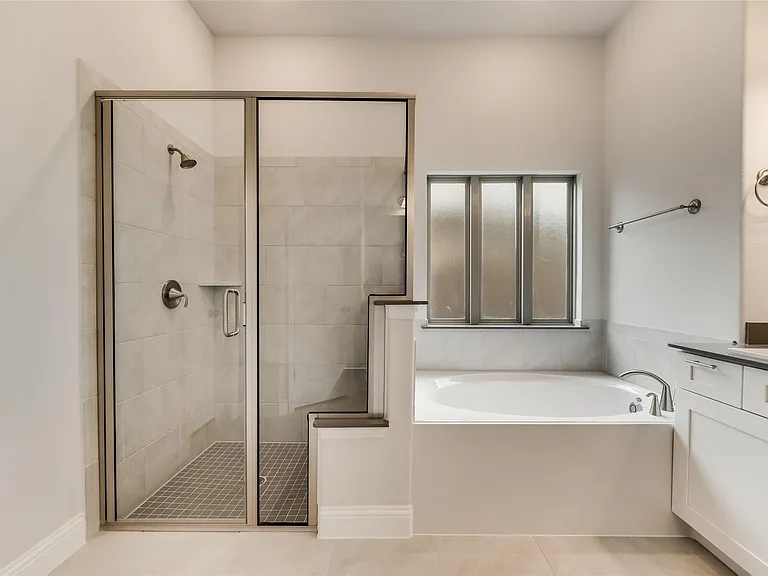 5908 Horsetail Dr — Photo 15