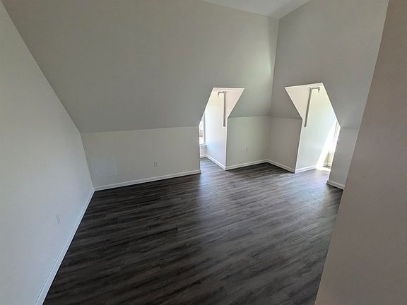 4th image of 257 Main St #5