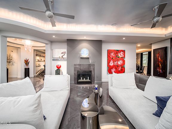 2nd image of 3801 N GOLDWATER Boulevard #301