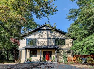 8025 Riverside Dr, Cabin John, MD 20818