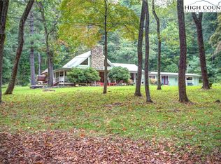 1113 Town Springs Rd, Chilhowie, VA 24319