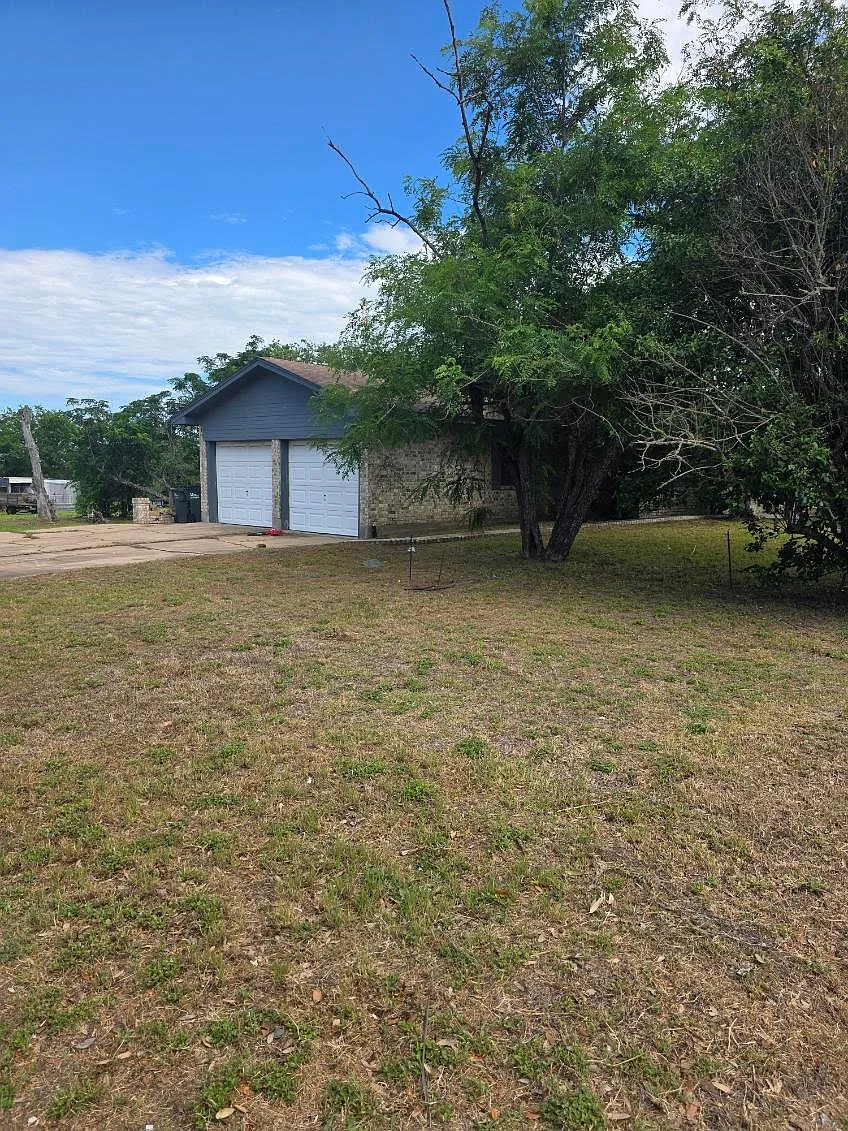 3 bed, 1624 sqft, $1,600 — Photo 4