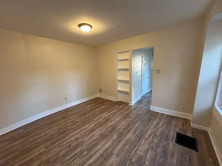 810 Carteret Ave #1 — Photo 16