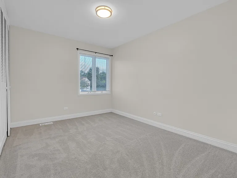608 Inverrary Ln #608 — Photo 16