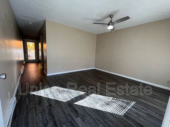 5th image of 103 Forest Ln