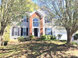 4804 Avalon Forest Ln, Charlotte, NC 28269