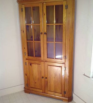 built-in hutch
