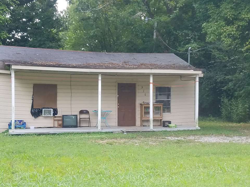 1st image of 938 N McLemore Ave