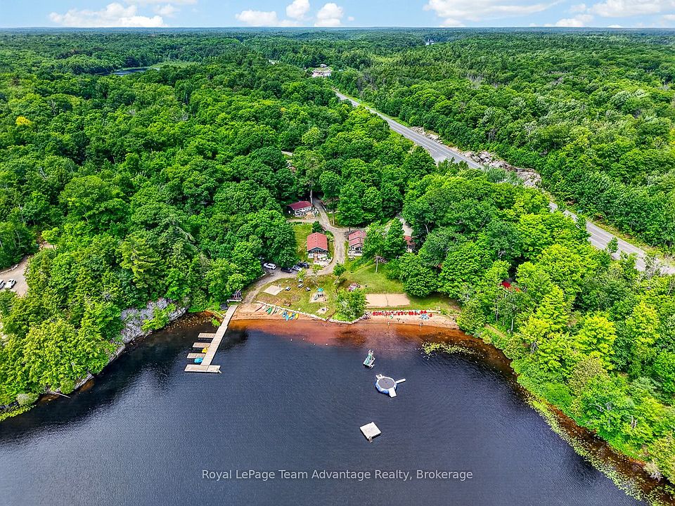 1st image of 7 Silver Point Dr #9