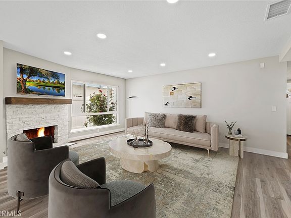 5th image of 5032 E Holbrook St
