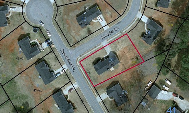 2nd image of 512 Arcadia Ct