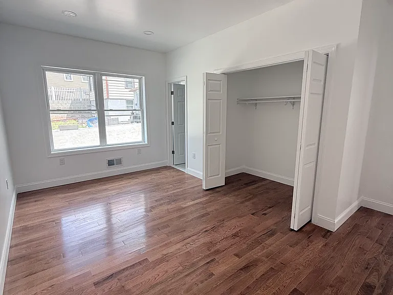 41 Sampson St #1 — Photo 18