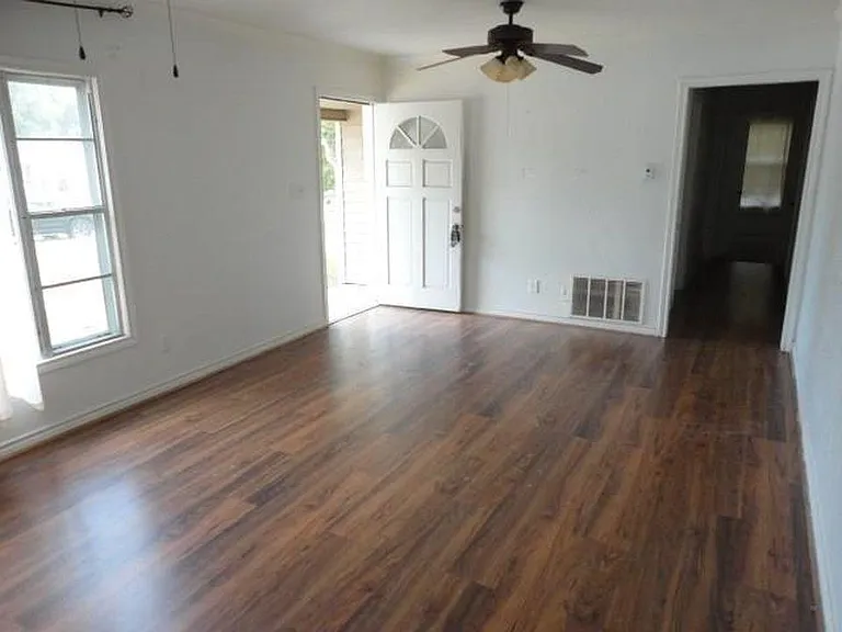 605 Lipscomb St — Photo 5