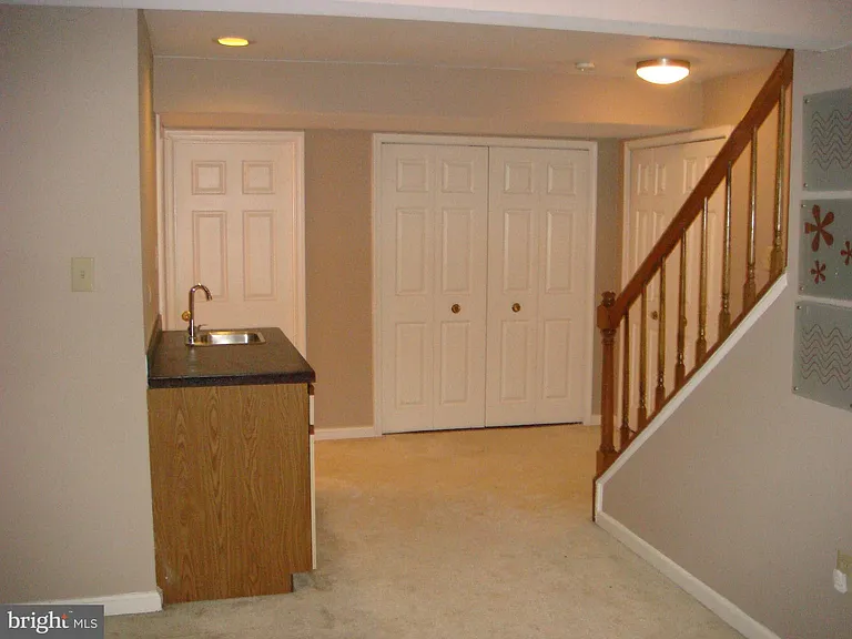 8569 Harvest View Ct — Photo 21