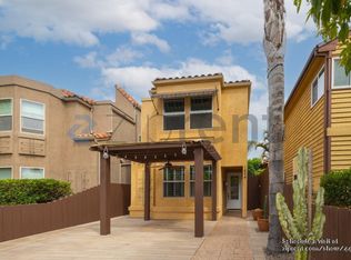 1424 Thomas Ave, San Diego, CA 92109