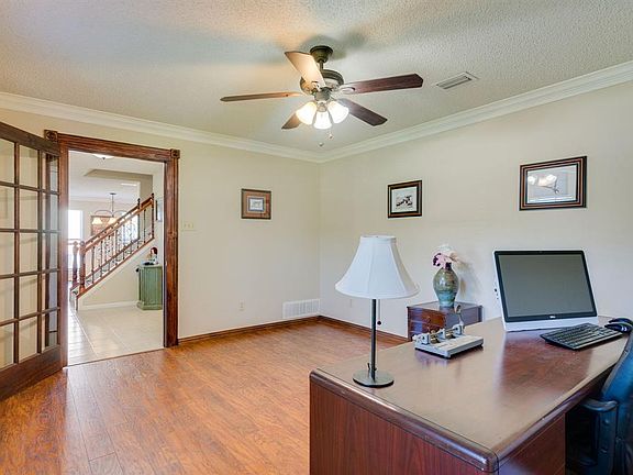 4th image of 1425 Mimosa Ct