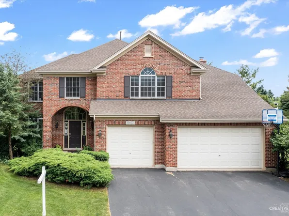 39W275 Sheldon Ln, Geneva, IL 60134