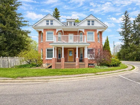 3212 Roseville Rd, North Dumfries, ON N0B 1E0