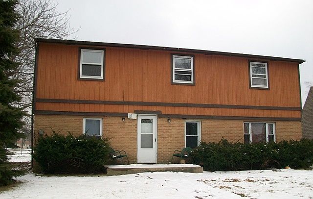 1st image of 724 8th St