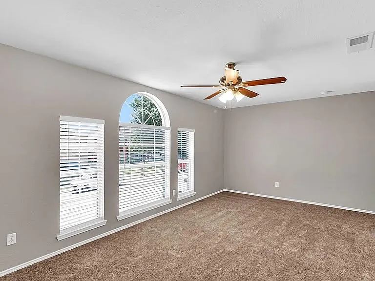 4729 Woodhaven Ln #76137 — Photo 34