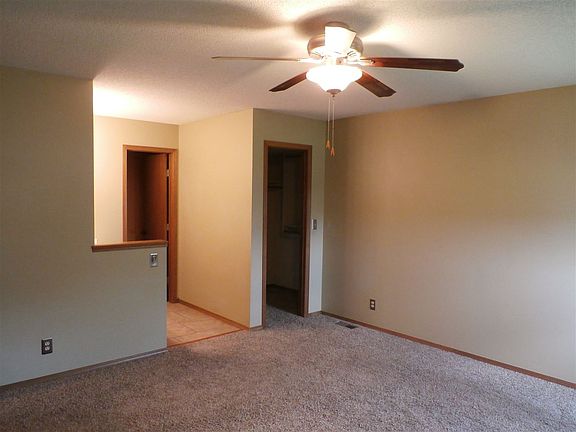 4th image of 7421 E Winterberry Ct