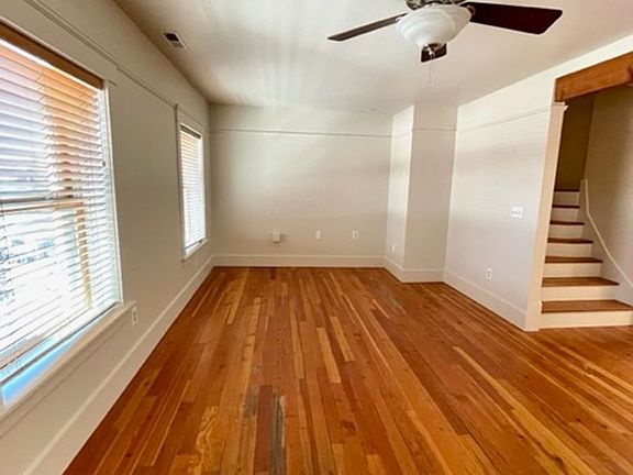 5th image of 1033 NW Bond St #220
