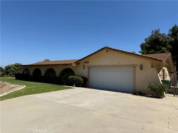 15662 Saddleback Rd, Riverside, CA 92506