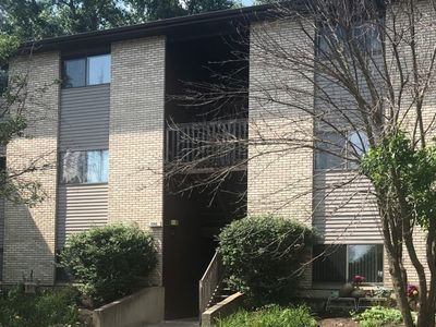 2362 South St APT F, Elgin, IL, 60123