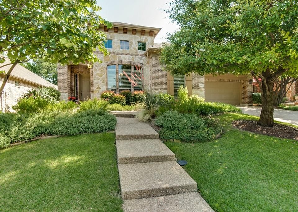 1st image of 6405 Oak Hollow Ln