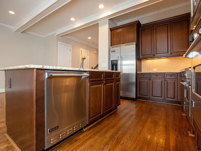 653 Lockton Pl — Photo 19