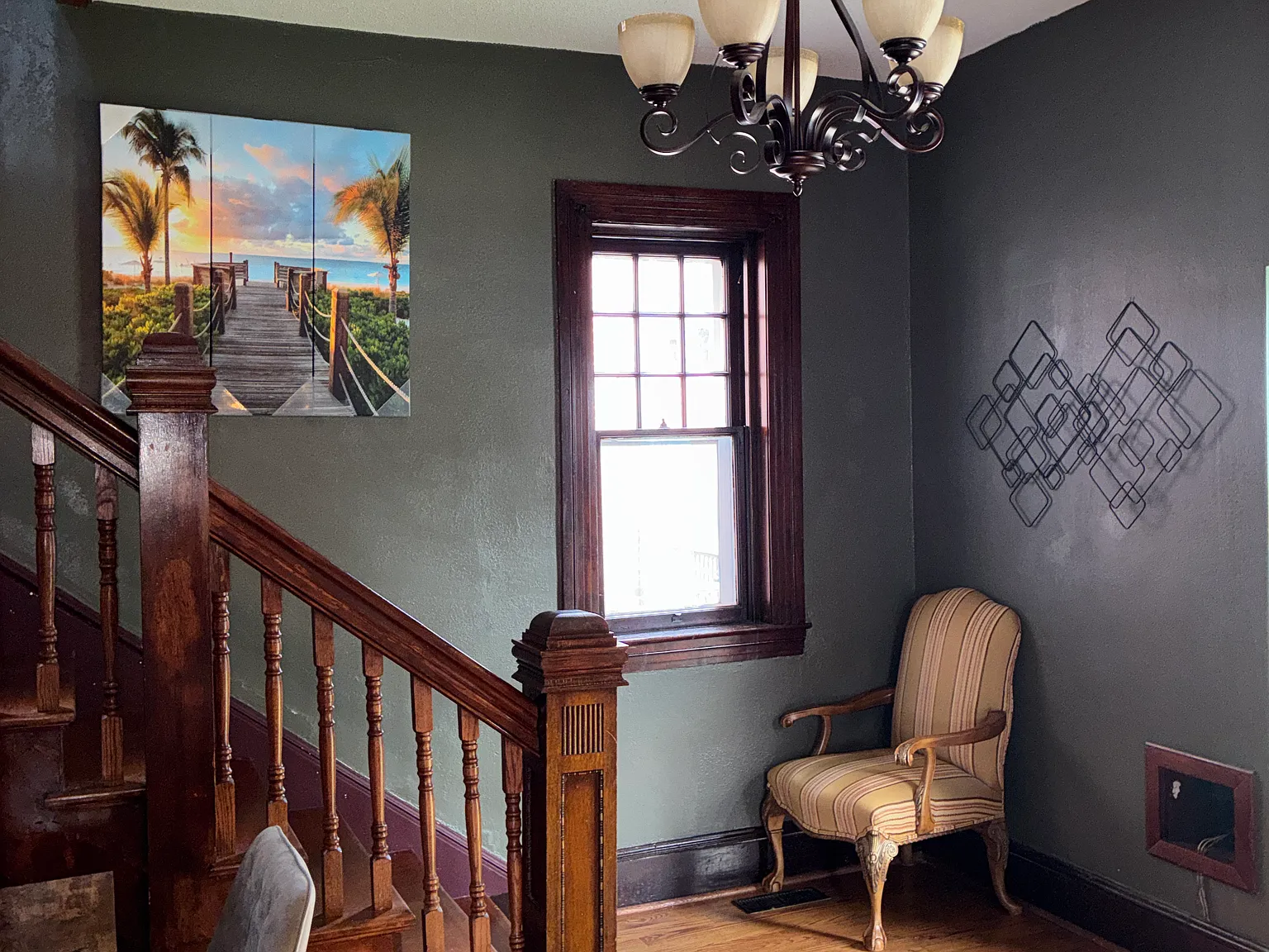4 bed, 2500 sqft, $2,500 — Photo 4