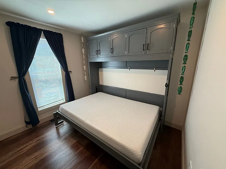 2108 Veterans Dr — Photo 25