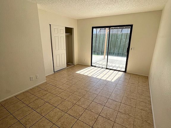 2nd image of 32220 Desert Vista Rd Unit 1