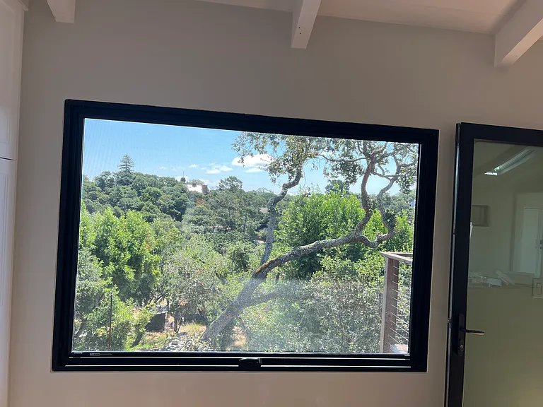 Kitchen island picture window