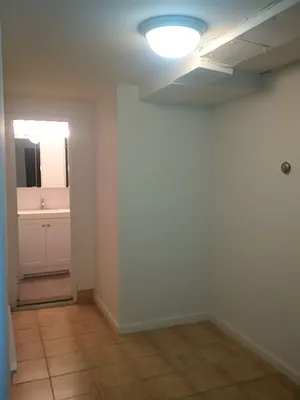 Rented by Sky Management | media 32