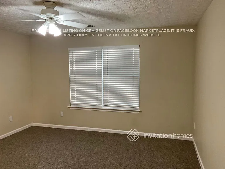 7355 Tatum Woods Dr — Photo 9